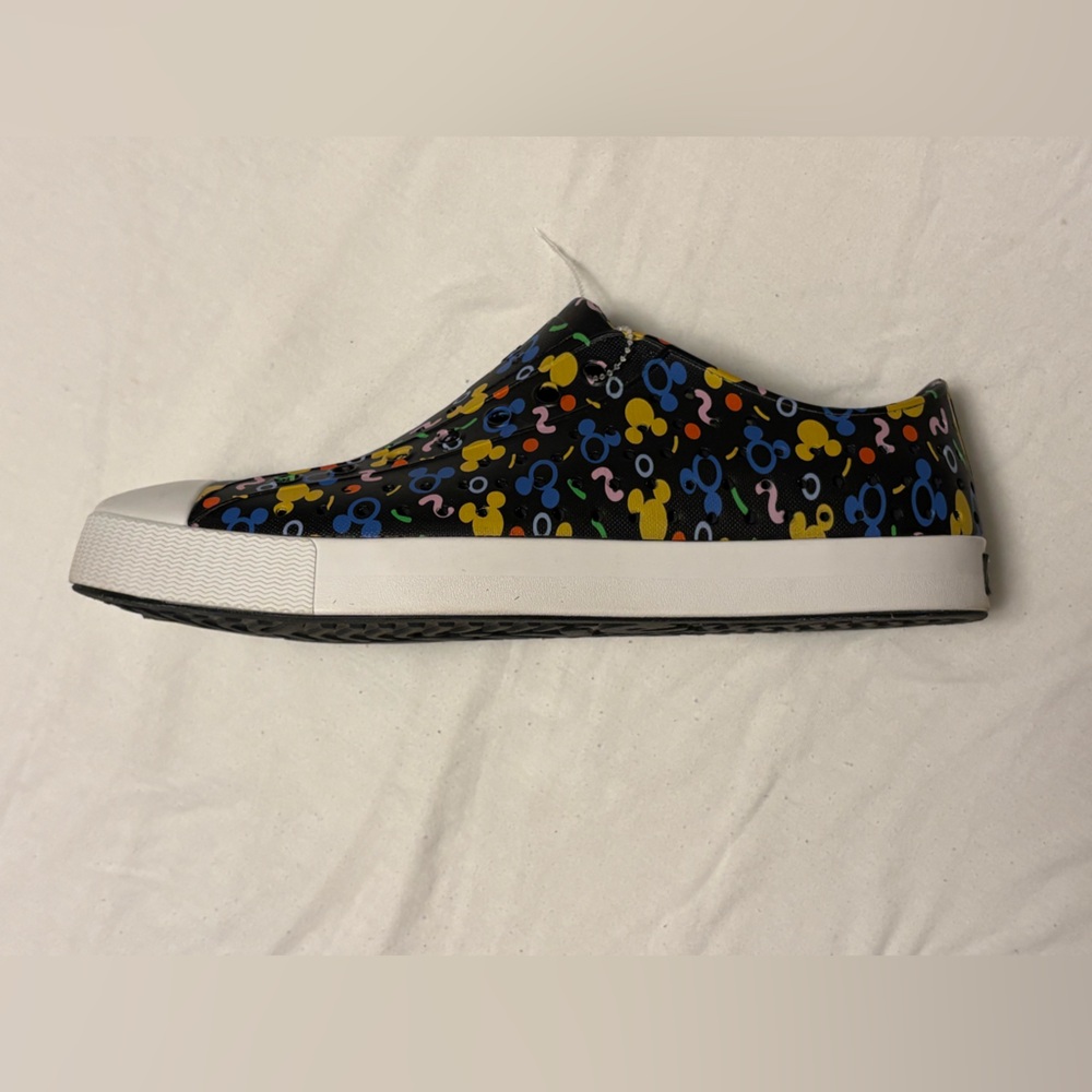 Native Jefferson Disney Confetti Waterproof Slip On Shoes Women's 10 Men's 8 - Picture 4 of 4